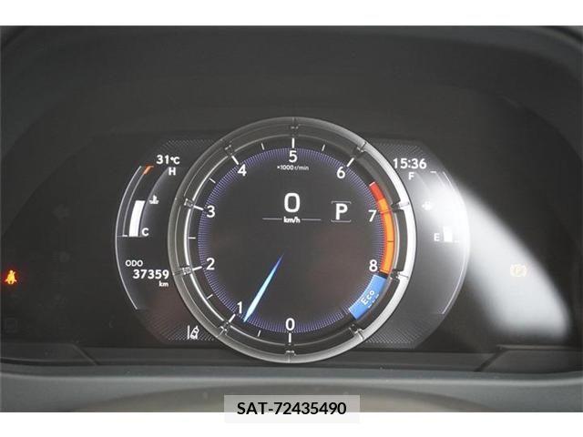 Lexus UX 2019-04 354123-5