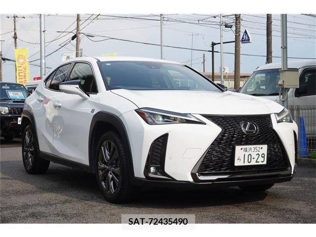 Lexus UX 2019-04 354123-1