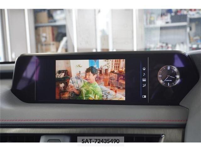Lexus UX 2019-04 354123-6