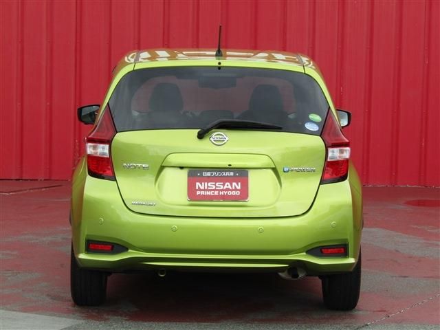 Nissan NOTE 2017-04 6874-26