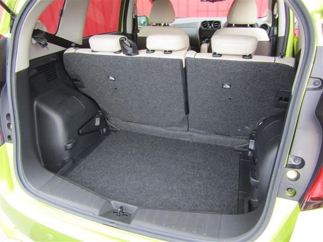 Nissan NOTE 2017-04 6874-7