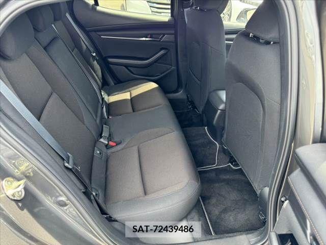 Mazda MAZDA3 2023-02 331317-17