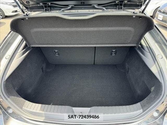 Mazda MAZDA3 2023-02 331317-19