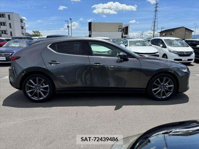 Mazda MAZDA3 2023-02 331317-10