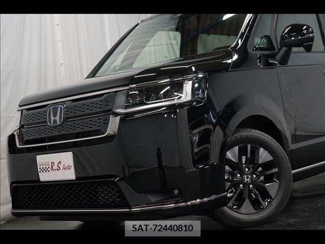 Honda e 2023-10 254618-2