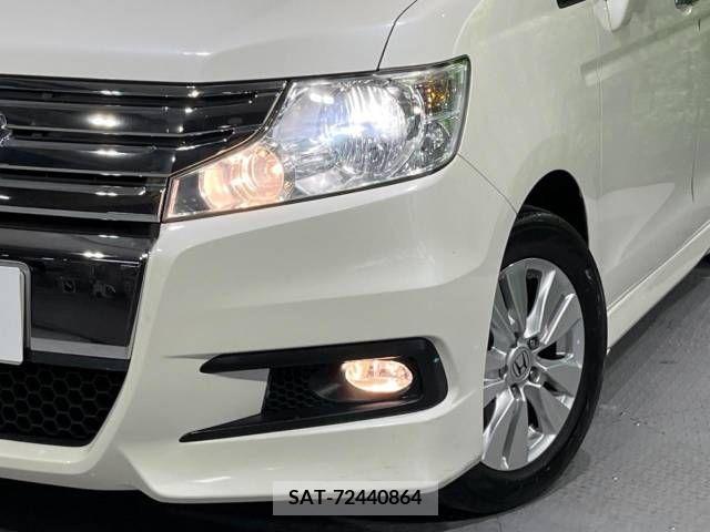 Honda STEP WGN 2011-11 324616-13