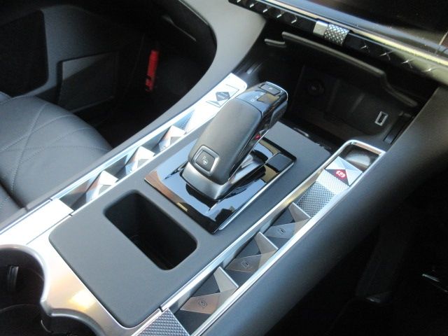 Citroen DS7 2022-01 10768-25