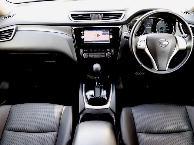 Nissan X-TRAIL 2016-05 3547-1