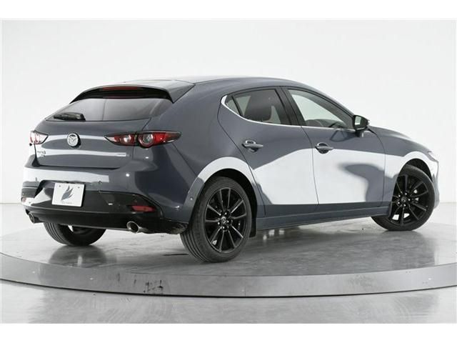 Mazda MAZDA3 2019-12 27957-1