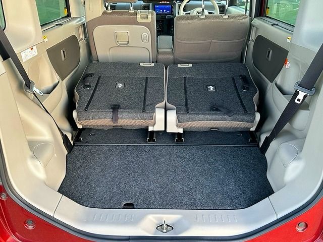 Daihatsu TANTO 2018-10 187487-17