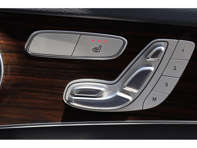 Mercedes Benz C-CLASS 2017-01 23971-7
