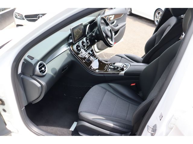Mercedes Benz C-CLASS 2017-01 23971-5