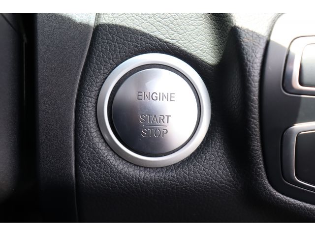 Mercedes Benz C-CLASS 2017-01 23971-15
