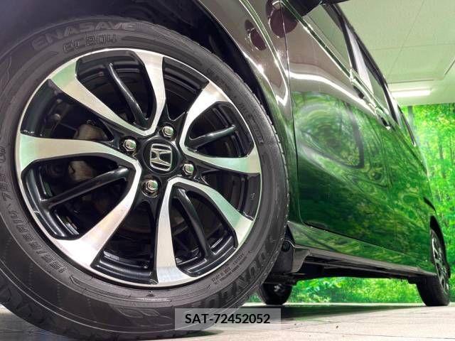 Honda N BOX CUSTOM 2018-02 330067-12