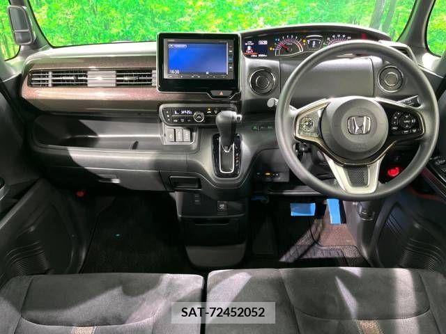 Honda N BOX CUSTOM 2018-02 330067-1