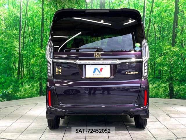 Honda N BOX CUSTOM 2018-02 330067-17