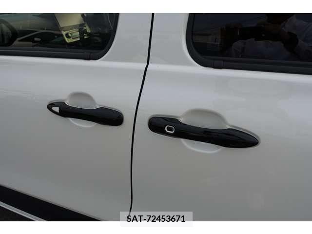 Toyota SIENTA 2022-11 285070-18