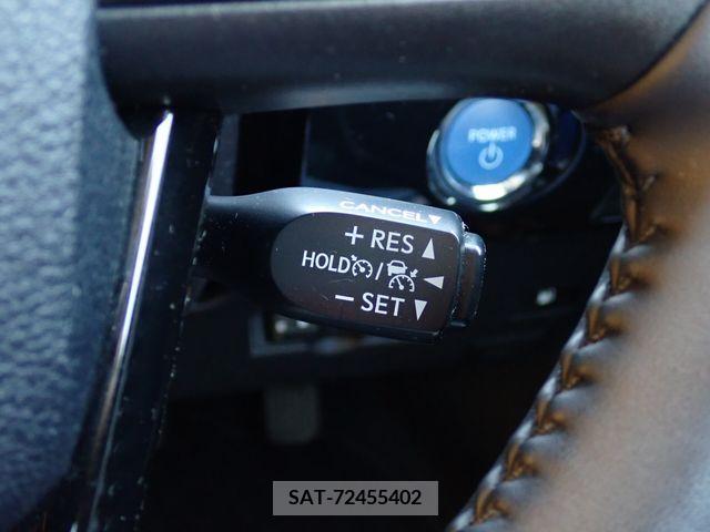 Toyota PRIUS 2019-03 322543-10