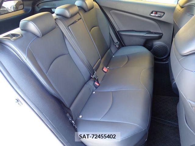 Toyota PRIUS 2019-03 322543-14