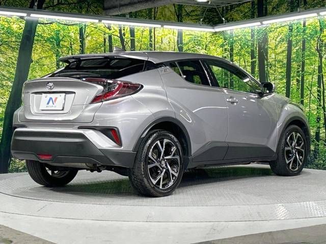 Toyota C-HR 2017-06 29147-16