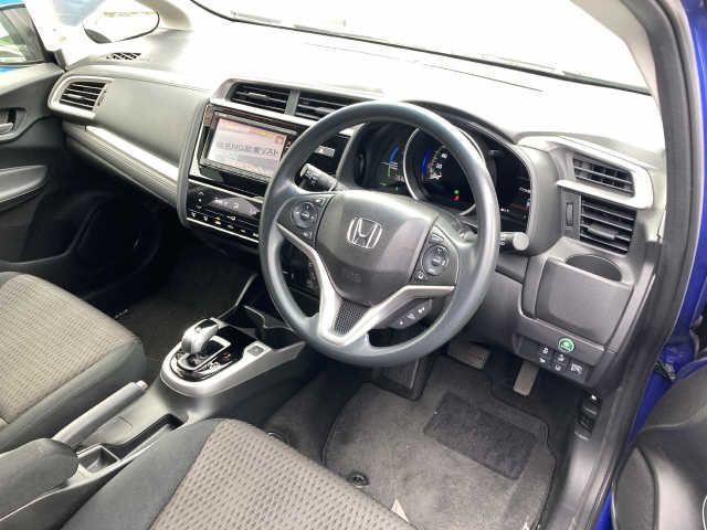 Honda FIT HYBRID 2017-09 14770-1