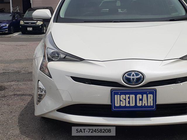 Toyota PRIUS 2016-12 282152-4