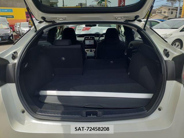 Toyota PRIUS 2016-12 282152-19