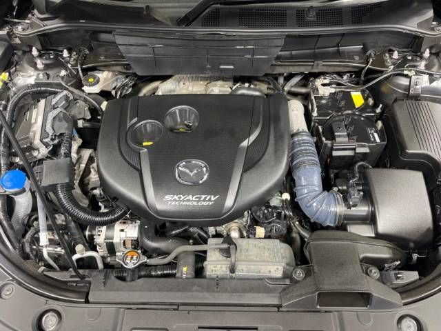 Mazda CX-8 2018-03 27268-18