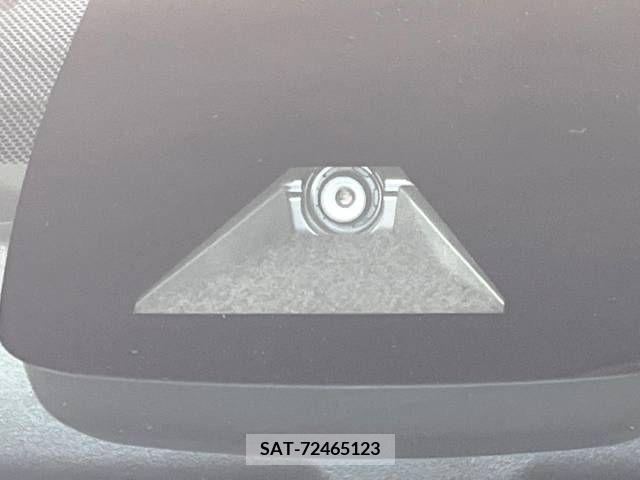 Toyota PRIUS 2019-01 282079-2