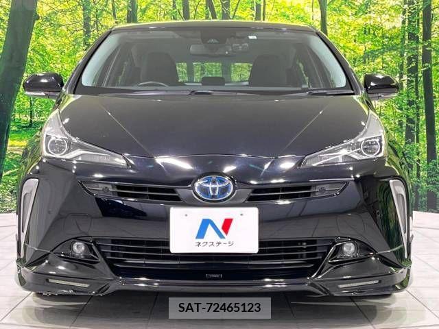 Toyota PRIUS 2019-01 282079-14