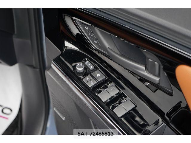 Subaru Solterra 2023-04 326703-17