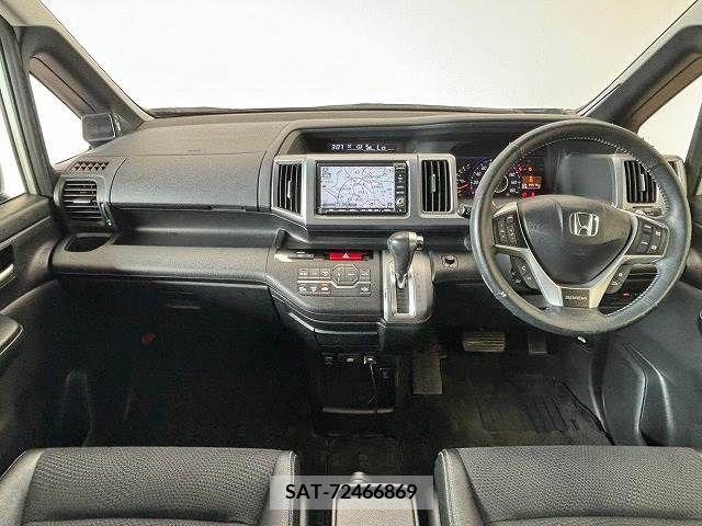 Honda STEP WGN 2013-07 368856-1