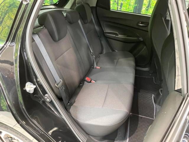 Suzuki SWIFT 2022-01 194263-9