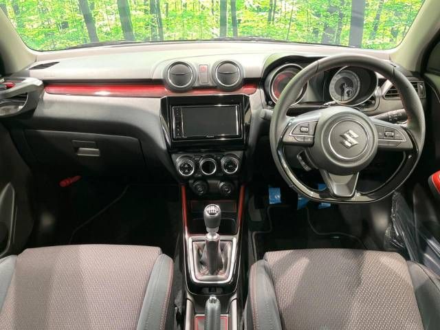 Suzuki SWIFT 2022-01 194263-1