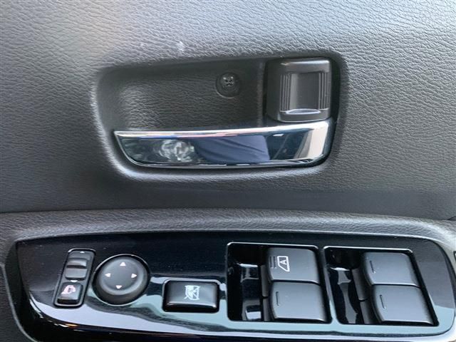 Nissan ROOX 2021-03 181-18