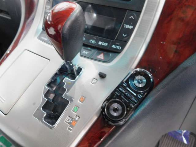 Toyota ALPHARD 2011-02 11015-10