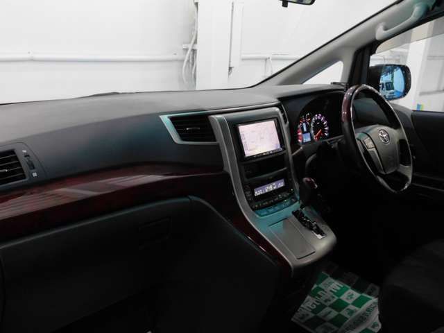 Toyota ALPHARD 2011-02 11015-19
