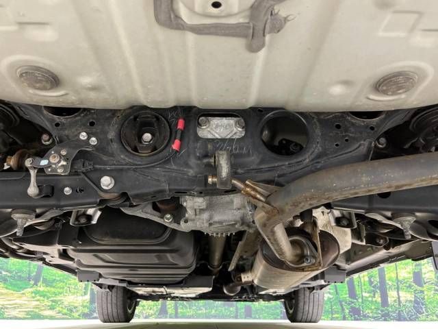 Toyota HARRIER 2018-04 11329-19