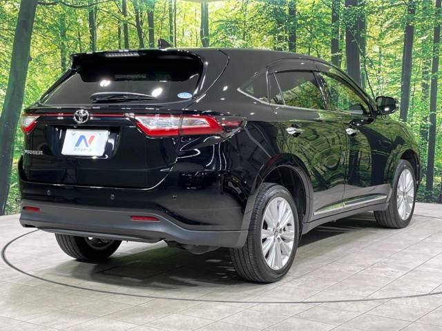 Toyota HARRIER 2018-04 11329-17