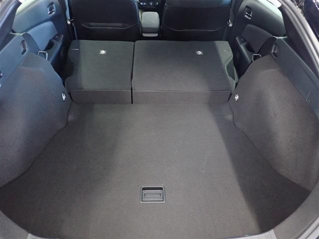 Toyota PRIUS 2022-03 10605-27