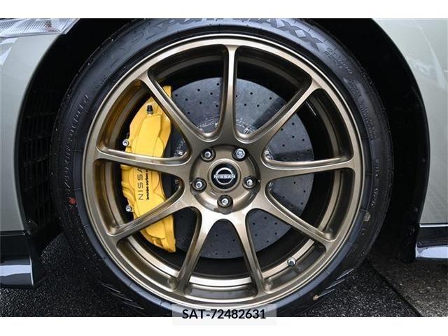 Nissan GT-R 2024-04 271193-22
