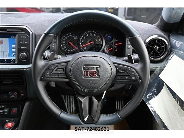 Nissan GT-R 2024-04 271193-12