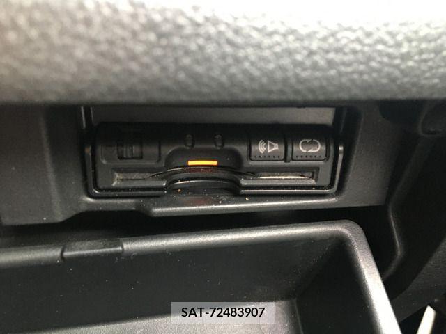 Nissan SERENA 2011-05 384095-7