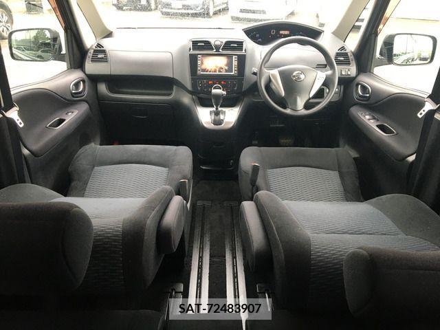 Nissan SERENA 2011-05 384095-6