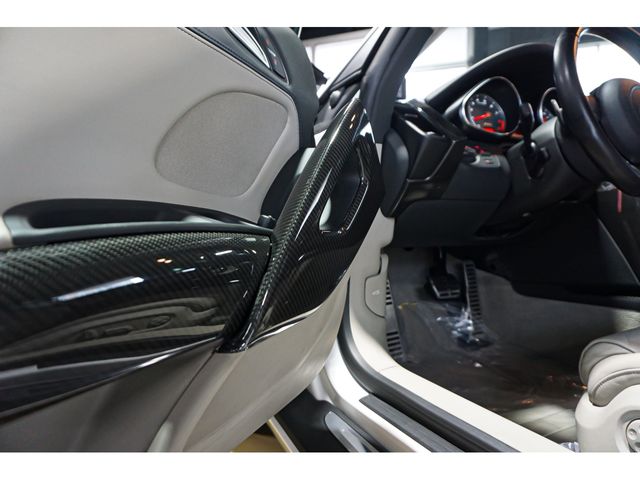 Audi R8 2008-06 16993-15