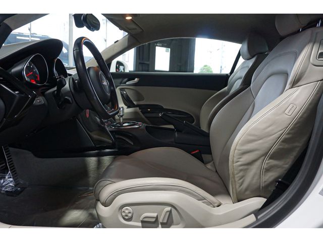 Audi R8 2008-06 16993-4