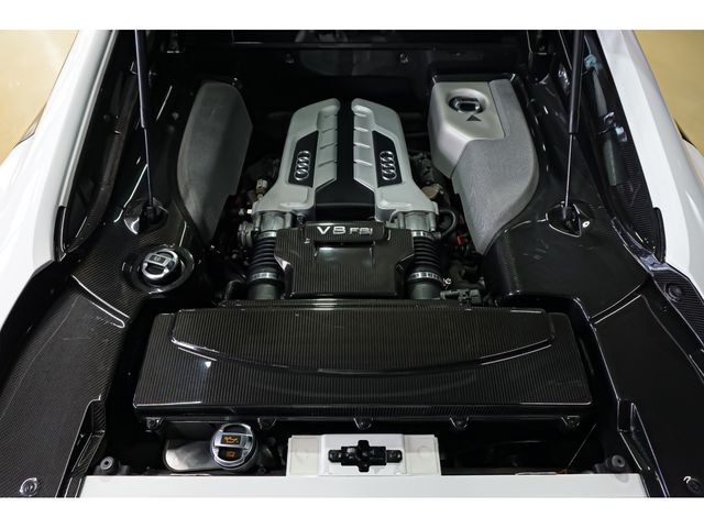 Audi R8 2008-06 16993-3