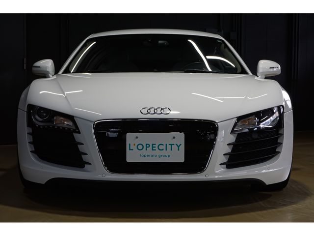 Audi R8 2008-06 16993-21