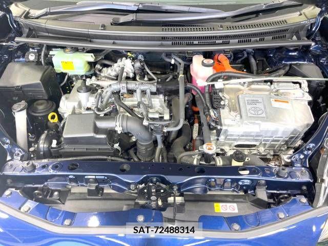 Toyota AQUA 2018-03 260201-18