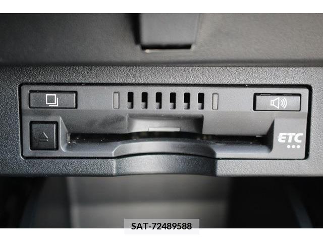 Toyota VELLFIRE 2018-01 335165-6